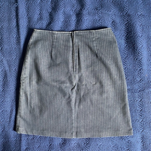 Stripped denim skirt - Picture 4 of 5